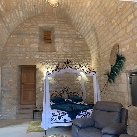 לינה וארוחת בוקר Quezac  La Voutee 5 Epis Avec Bain Finlandais Prive Au Manoir Du Charme Gorges Du Tarn מראה חיצוני תמונה