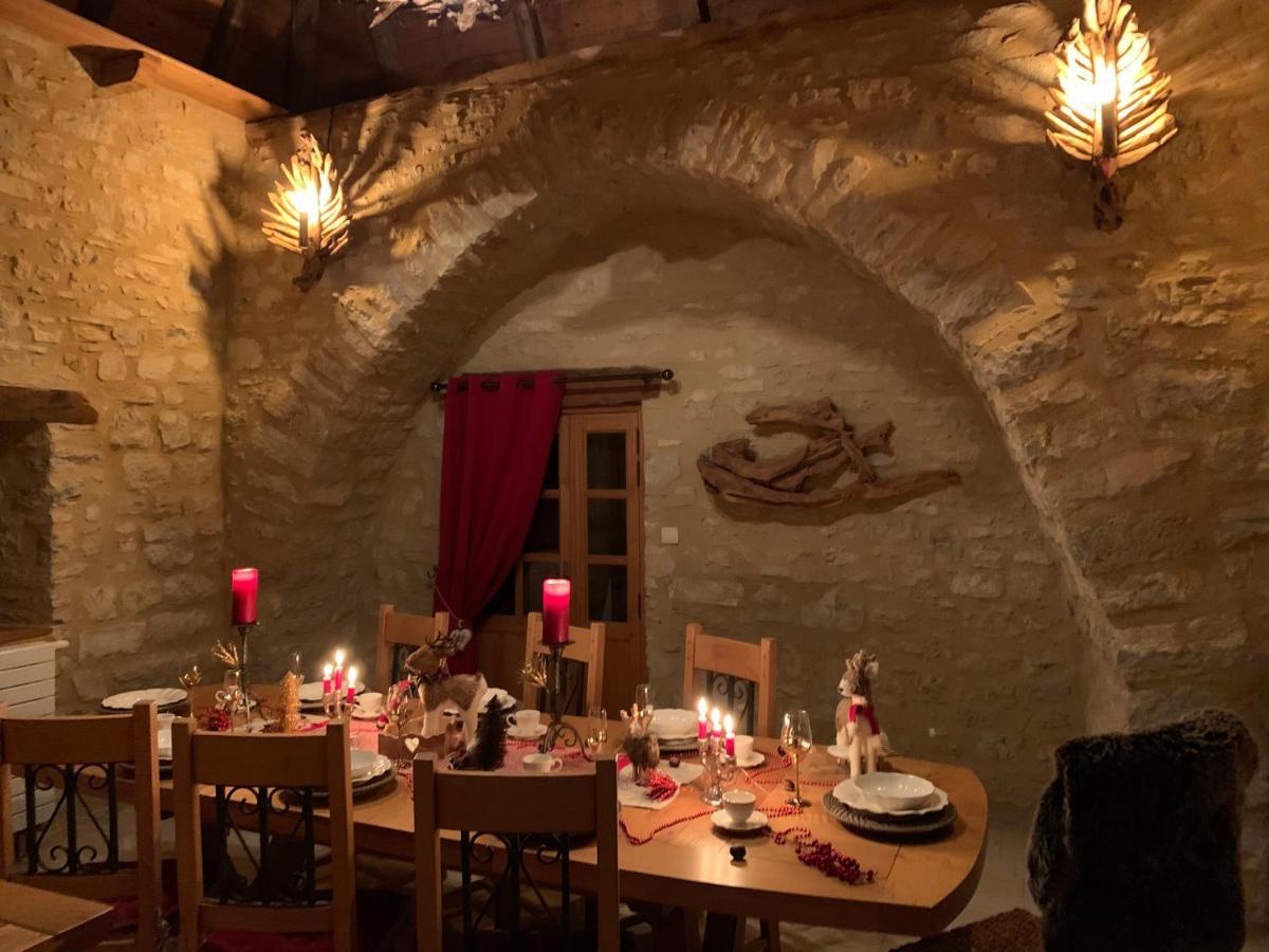לינה וארוחת בוקר Quezac  La Voutee 5 Epis Avec Bain Finlandais Prive Au Manoir Du Charme Gorges Du Tarn מראה חיצוני תמונה